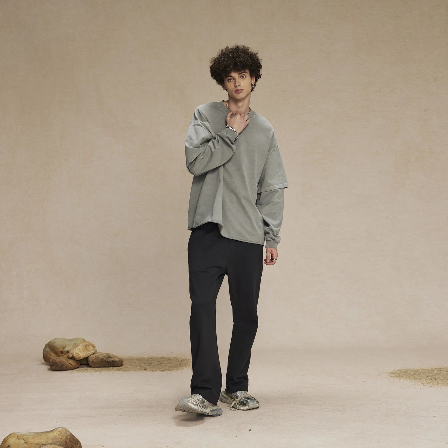 2024 Hip Hop Retro Fake Two Piece Rough Edge Round Neck Long Sleeve - Jeetskee